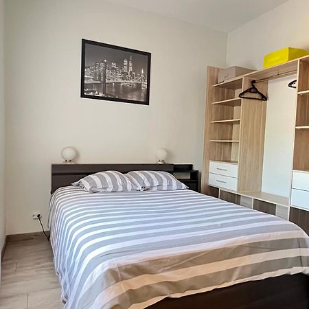 Esprit Libre, Beau 2 Pieces Climatise Apartman Bordeaux Kültér fotó